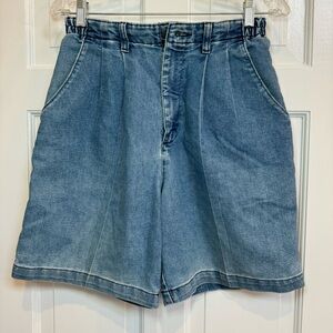 Vintage Lee Women's Blue‎ Denim High Waisted Shorts